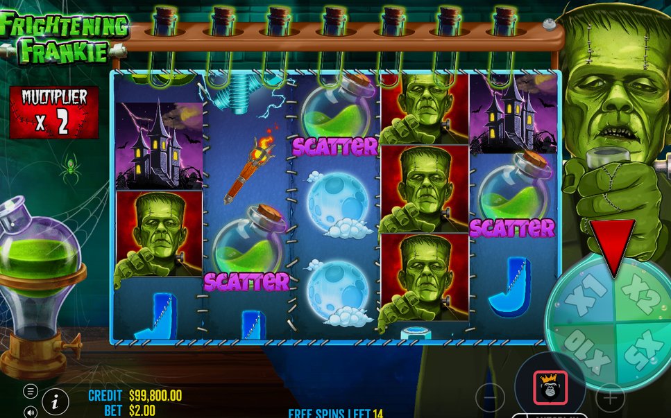 Lightning Free Spins igång efter LIGHTNING-symbol på rullarna